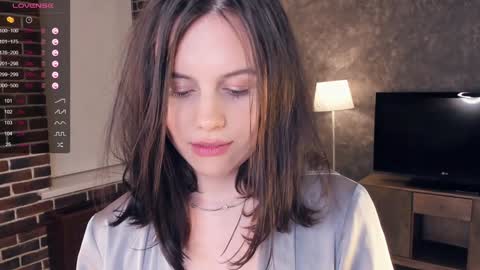 Snapshot of nice_kisss chatting on 25, 1, 2025 Alice online show from 25, 1, 2025