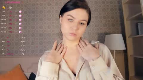 Snapshot of nice_kisss chatting on 10, 3, 2025 Alice online show from 10, 3, 2025