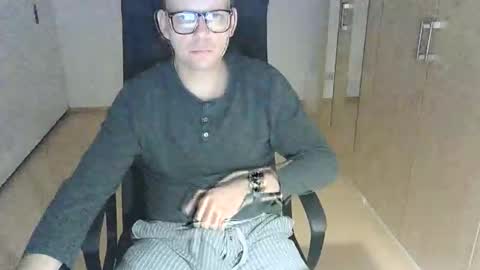 Snapshot of niceguyflo chatting on 27, 2, 2025 NiceGuyFlo online show from 27, 2, 2025