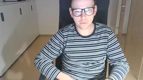 Snapshot of niceguyflo chatting on 9, 3, 2025 NiceGuyFlo online show from 9, 3, 2025