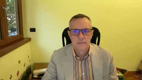 Snapshot of niceshy_71 chatting on 17, 10, 2025 Andrew online show from 17, 10, 2025