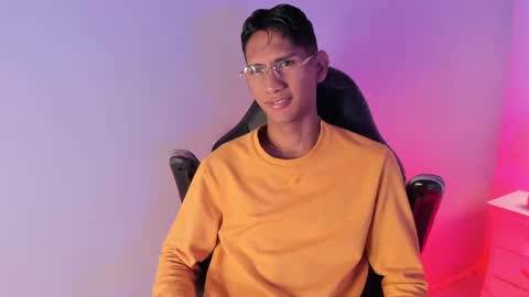 Nick online show from 7, 10, 2025