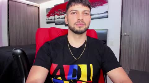 Snapshot of nick_klaus chatting on 14, 11, 2025 Nick Klaus online show from 14, 11, 2025