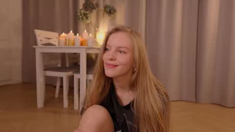 Snapshot of nickacherie chatting on 27, 3, 2026 Nicka Cherie online show from 27, 3, 2026