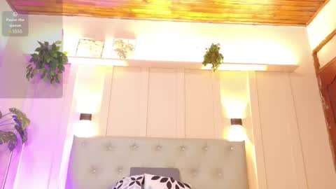 Your baby Nicol  online show from 5, 11, 2025