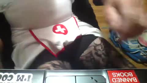 nickibabe1980 online show from 2, 10, 2025