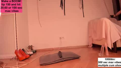 Snapshot of nickiii666 chatting on 21, 9, 2025 Karolina online show from 21, 9, 2025