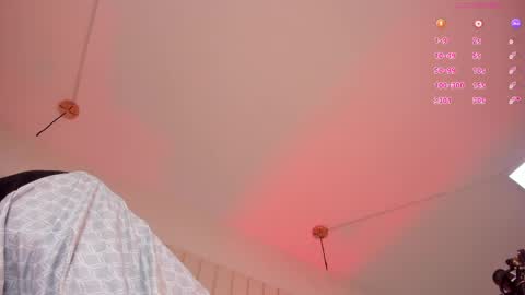 Snapshot of nickiwestt___ chatting on 8, 6, 2026 nickiwestt___ online show from 8, 6, 2026