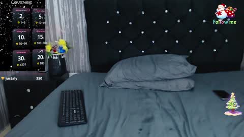 Snapshot of nickk_parkerr chatting on 17, 12, 2024 nickk_parkerr online show from 17, 12, 2024