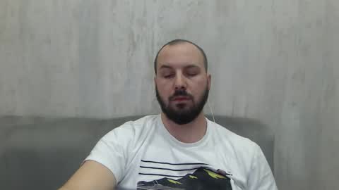 Snapshot of nickolas22 chatting on 19, 11, 2025 Julian online show from 19, 11, 2025