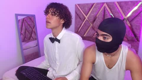 Snapshot of nickolas_moon chatting on 6, 2, 2025 Nickolas Muoz online show from 6, 2, 2025
