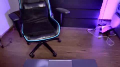 Snapshot of nicktazy chatting on 7, 10, 2025 Nico online show from 7, 10, 2025