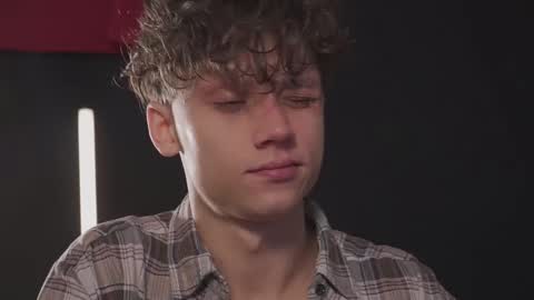 Nicky Neal online show from 5, 10, 2025