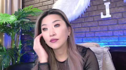 Snapshot of nicky_owl chatting on 27, 1, 2025 Today is my 41st birthday And in 2 hours Im waiting for you on the stream Stock up on tokens and a good mood Nicky online show from 27, 1, 2025