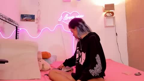 Snapshot of nicky_teem chatting on 20, 12, 2024 nicky_teem online show from 20, 12, 2024