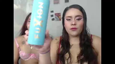Snapshot of nickyandcam chatting on 20, 9, 2025 Nickyandcam online show from 20, 9, 2025