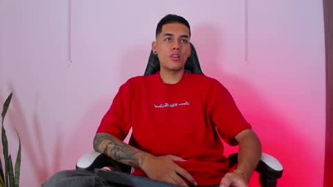 Snapshot of nickyblazze_ chatting on 17, 9, 2025 Nicky online show from 17, 9, 2025