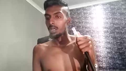 Snapshot of nickyle63 chatting on 14, 1, 2025 james online show from 14, 1, 2025