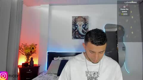 Snapshot of nico_rivera chatting on 18, 4, 2026 Nicolas online show from 18, 4, 2026