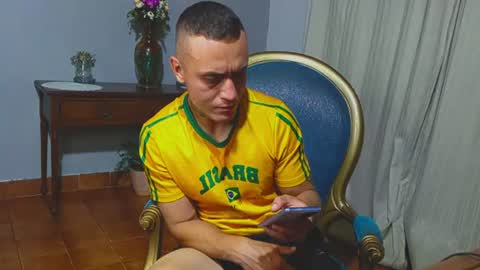 Snapshot of nicogentle chatting on 25, 6, 2026 Nico Gentle online show from 25, 6, 2026