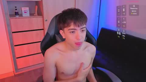 Nicolas online show from 27, 10, 2025