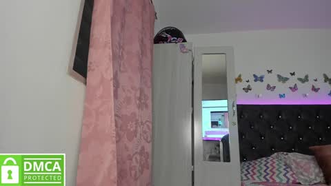 Nicole online show from 22, 1, 2025