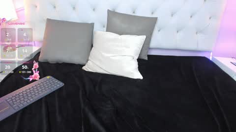 Snapshot of nicol_betancur chatting on 8, 2, 2025 Nicol online show from 8, 2, 2025