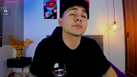 nicolas_james_sc online show from 27, 10, 2025