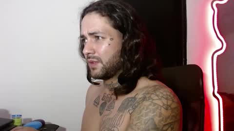 nicolas online show from 3, 1, 2025