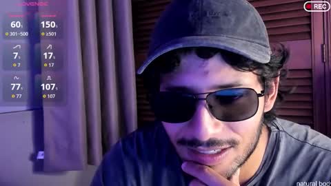 nicolasrodrii online show from 23, 10, 2025