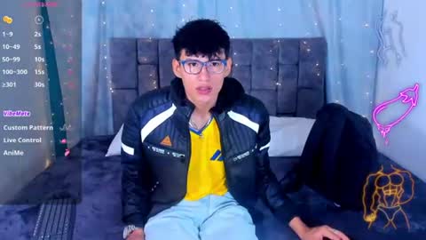 Snapshot of nicolastorres__ chatting on 24, 6, 2026 nicolastorres__ online show from 24, 6, 2026