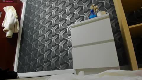 Nico online show from 24, 2, 2025