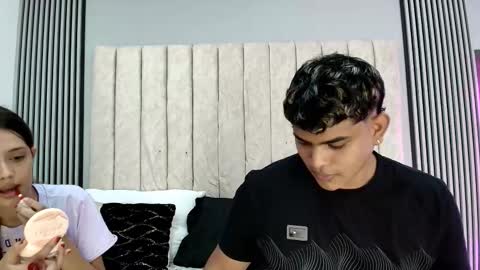 nicole_and_thiago online show from 9, 9, 2025