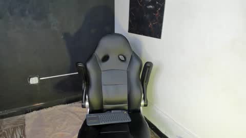 Snapshot of nicole_and_thiago1 chatting on 25, 2, 2026 nicole_and_thiago1 online show from 25, 2, 2026