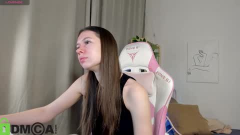 GMT7TueWedThSu 0300am-0900am. Sa 1000am-0400pm online show from 20, 10, 2025