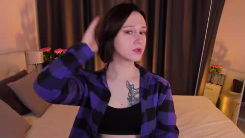 Snapshot of nicole_cidman chatting on 4, 3, 2025 Nicole online show from 4, 3, 2025