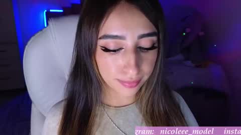 Nicole online show from 18, 11, 2025