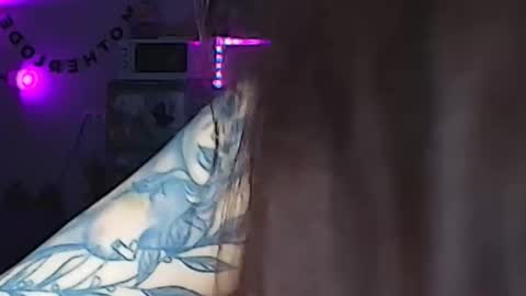 Snapshot of nicole_fancy chatting on 2, 3, 2025 Kitty Nikki online show from 2, 3, 2025