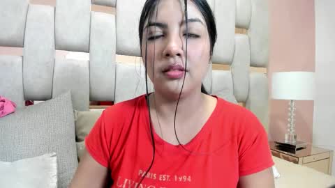nicole_fisherr online show from 18, 10, 2025