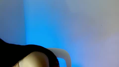 Snapshot of nicole_kiss01 chatting on 25, 2, 2026 nicole_kiss01 online show from 25, 2, 2026