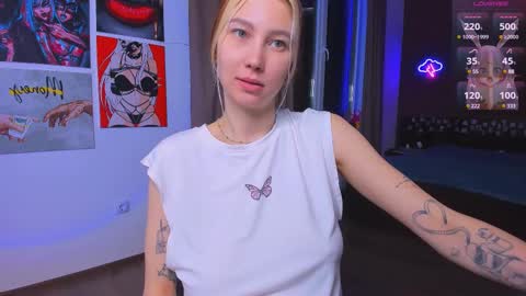 Nicole online show from 9, 2, 2025