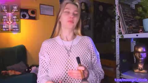 Nicole online show from 16, 11, 2025