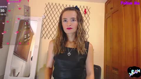 Snapshot of nicole_santana_ chatting on 11, 11, 2025 Nicole Santana online show from 11, 11, 2025