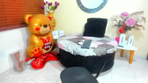 Snapshot of nicole_santana_ chatting on 29, 4, 2026 Nicole Santana online show from 29, 4, 2026