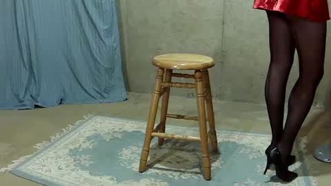 Snapshot of nicole_t chatting on 15, 9, 2025 Nicole T online show from 15, 9, 2025