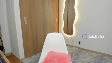 Snapshot of nicole_whitee chatting on 9, 12, 2024 N A T A L I A online show from 9, 12, 2024