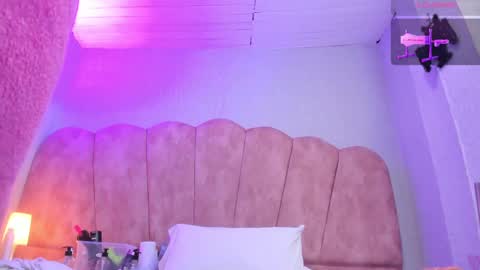 Nicole online show from 9, 2, 2025