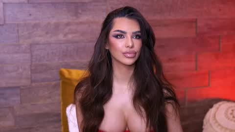 Nicole online show from 23, 12, 2025