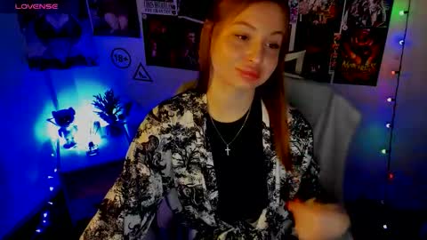 Nicole online show from 29, 9, 2025