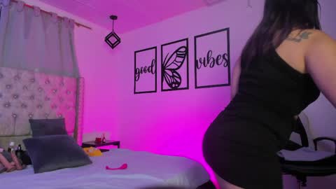 Snapshot of nicolee_millerr chatting on 10, 4, 2026 nicolee millerr online show from 10, 4, 2026